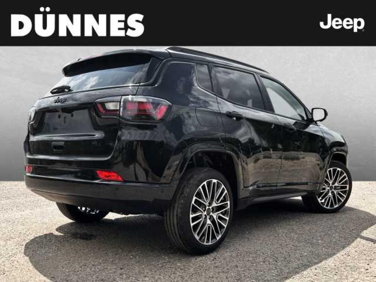 Jeep Compass 1.5 T4 48V e-Hybrid Summit