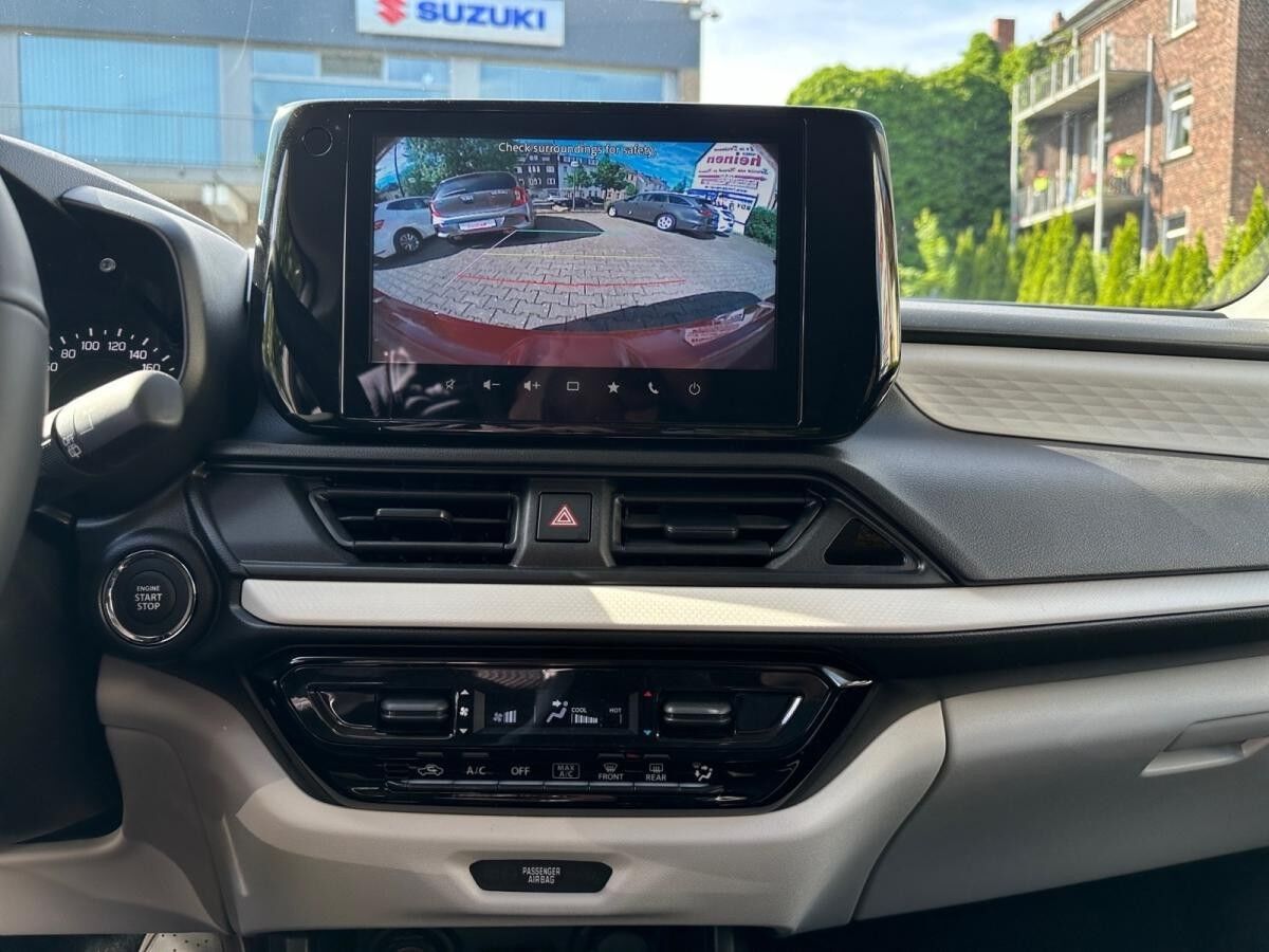 Suzuki Swift 1.2 COMFORT ALLGRIP HYBRID NAVI DAB *5 JAHRE GARANTIE*