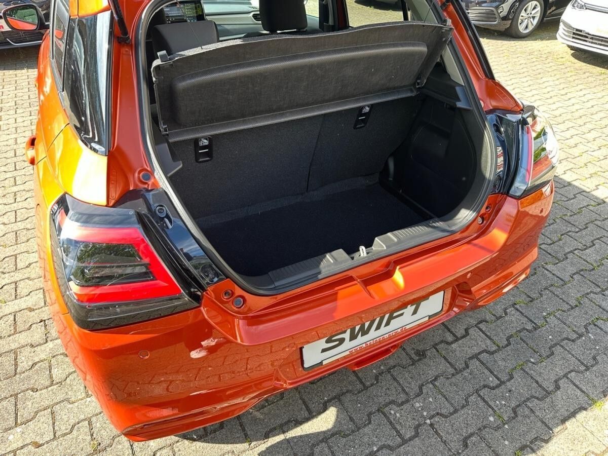 Suzuki Swift 1.2 COMFORT ALLGRIP HYBRID NAVI DAB *5 JAHRE GARANTIE*