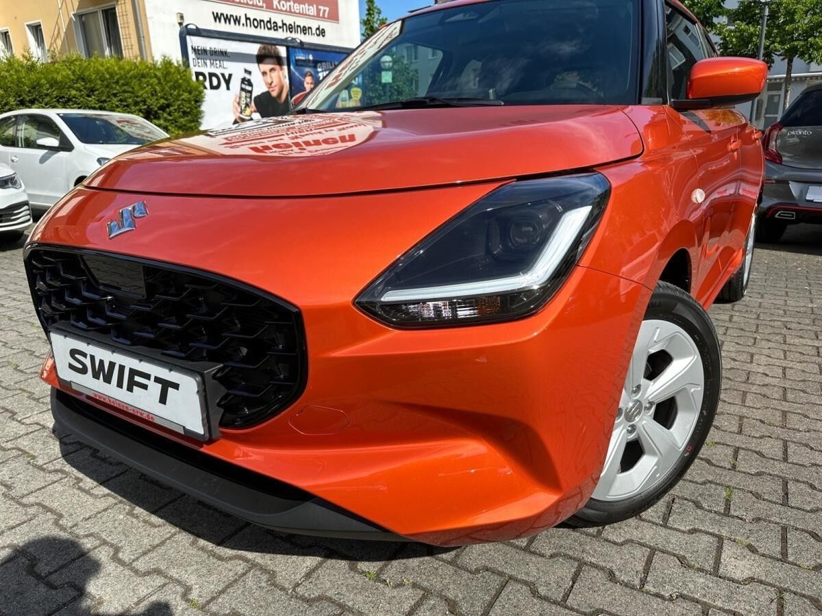 Suzuki Swift 1.2 COMFORT ALLGRIP HYBRID NAVI DAB *5 JAHRE GARANTIE*