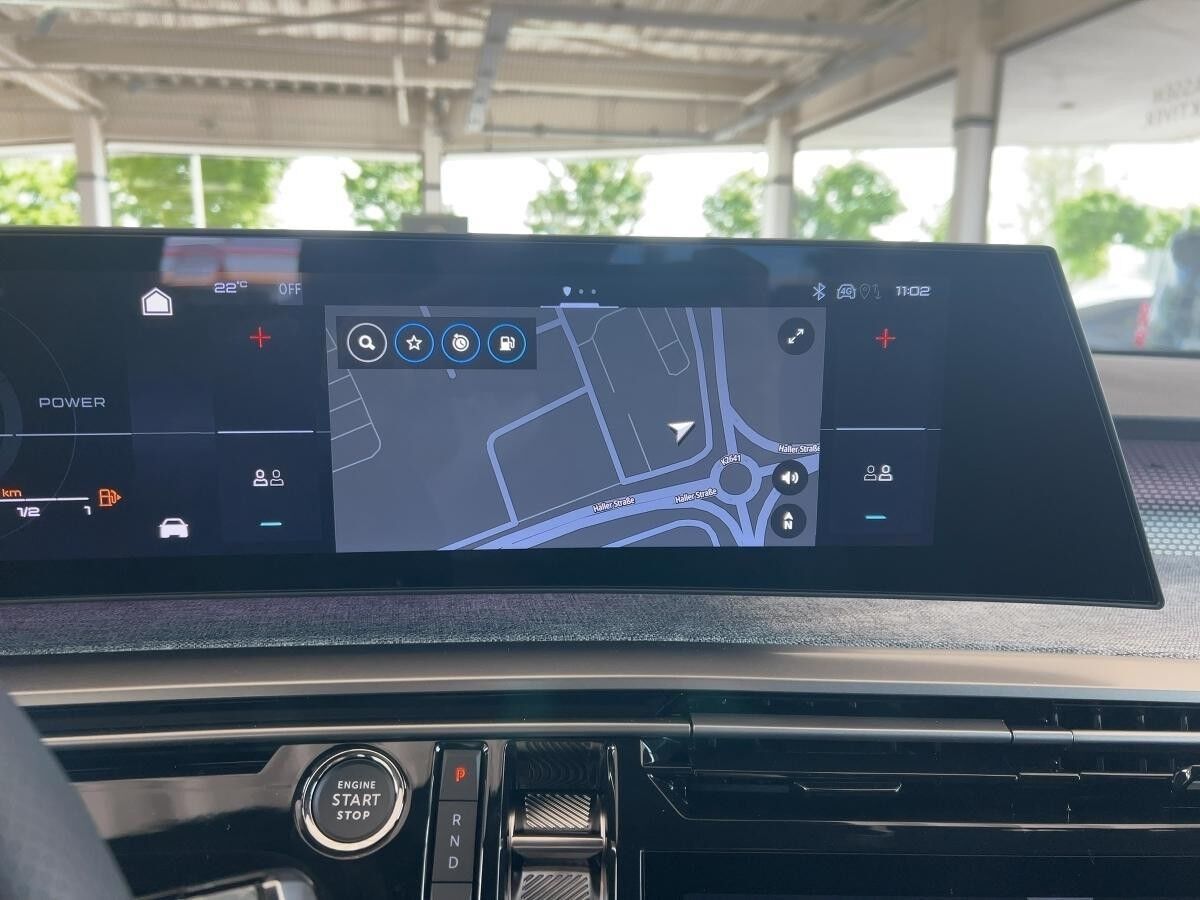 Peugeot 5008 Neuer GT Hybrid 145 - Navi Kamera *Sofort Verfügbar*