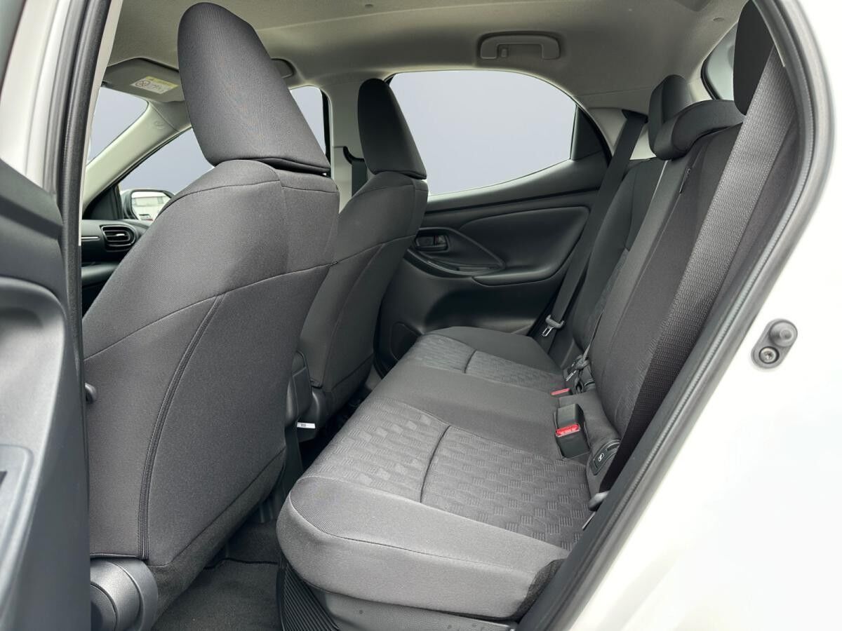 Toyota Yaris 🔥1.5 – COMFORT – CARPLAY – KAMERA - SONDERAKTION🔥