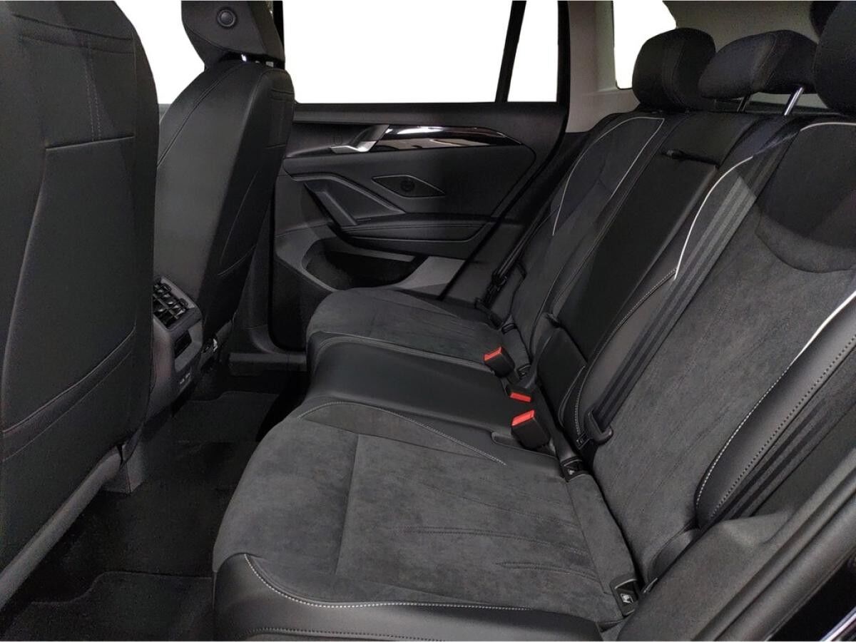 Volkswagen Tiguan Elegance 1.5 eTSI DSG 150PS***NAVI,AHK,IQ-LIGHT HD-Matrix; IQ-Drive,19"***sofort verfügbar