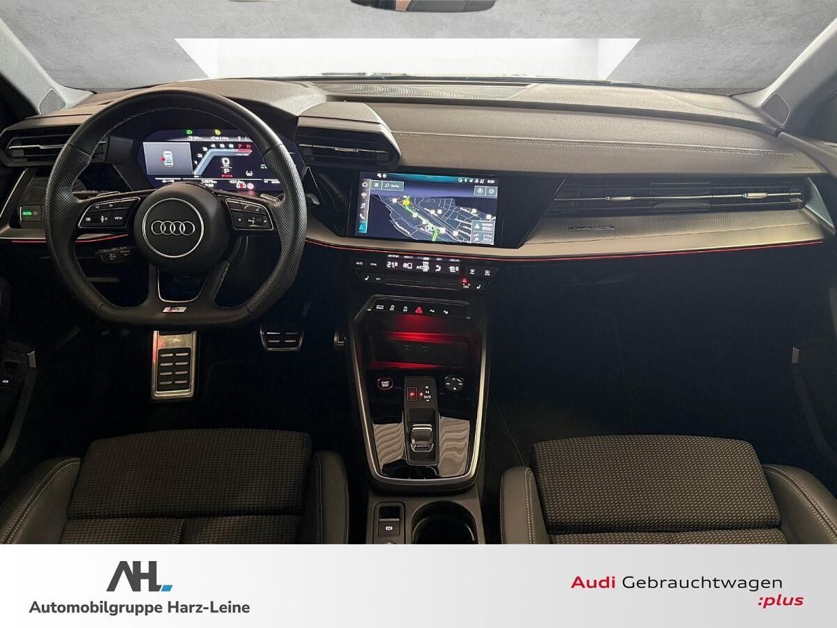 Audi S3 Limousine 2.0 TFSI quattro S-tronic Matrix Navi ACC RFK B&O