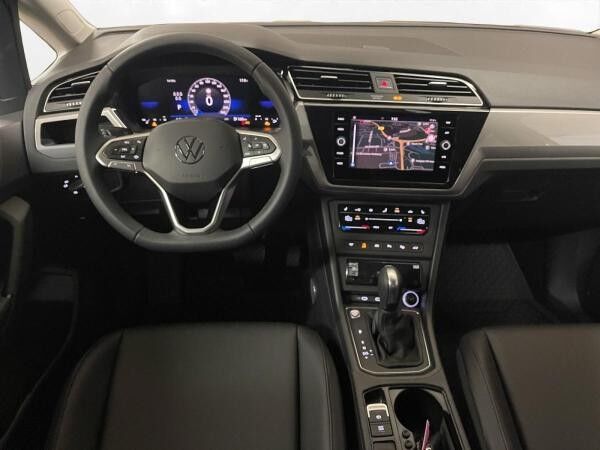 Volkswagen Touran Taxi 2,0 TDI Lagerwagen Taxameter DSG