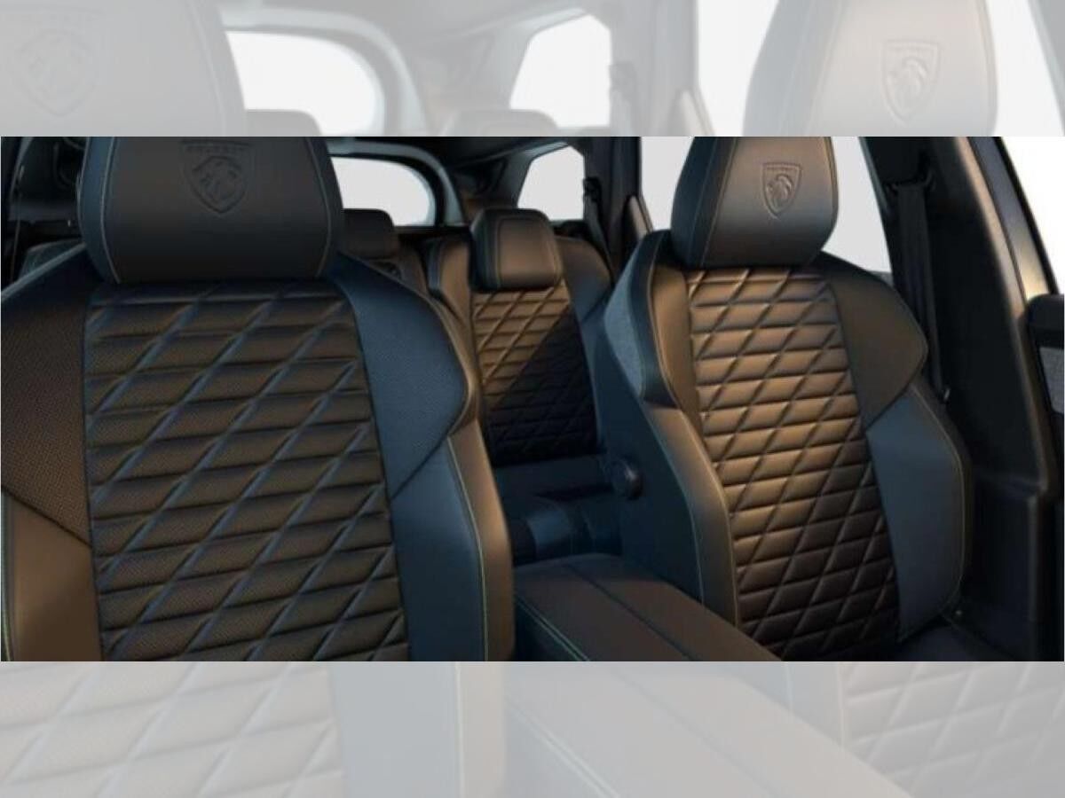 Peugeot 5008 e5008 Dual325 AWD Focal/Pano/ACC/360°/LED/Sitzbelüftung