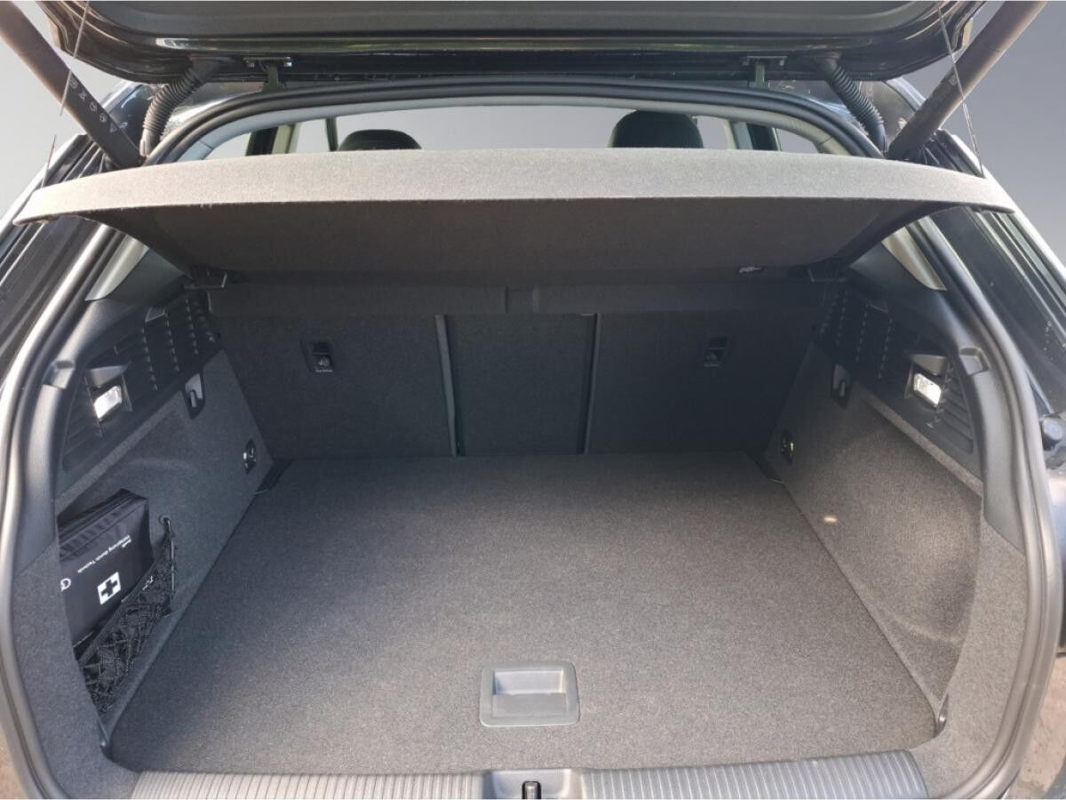 Audi Q2 Klima, LED, Lane Assist