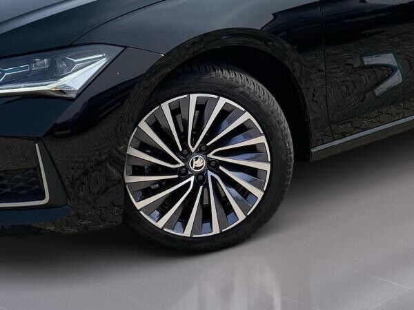 Skoda Superb Combi L&K 2.0TSI 4x4 MATRIX.AHK.PANO.ACC.HuD.LEDER.NAVI