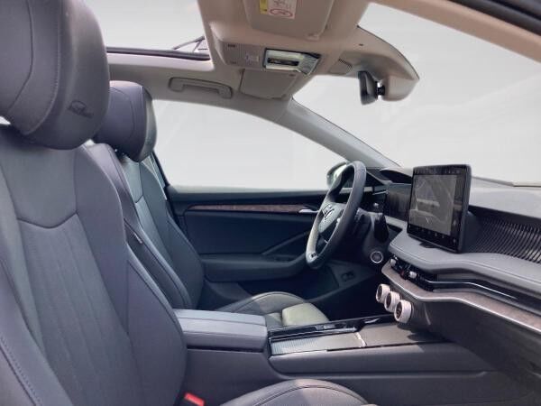 Skoda Superb Combi L&K 2.0TSI 4x4 MATRIX.AHK.PANO.ACC.HuD.LEDER.NAVI