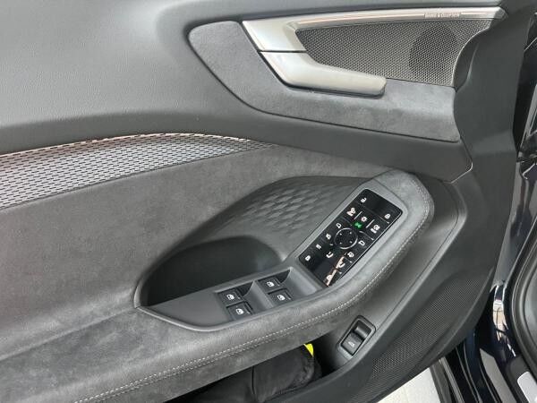 Audi A5 Limousine TFSI quattro 150(204)kW(PS) S tro *VORFÜHRWAGEN*SOFORT*