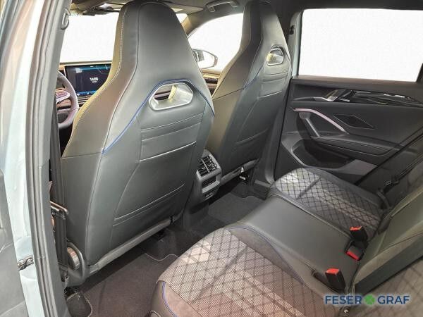 Volkswagen Tiguan 2.0 TDI DSG R-LINE BLACK KAM ASSIST 20