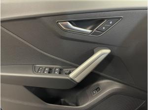 Audi Q2 30 TFSI advanced AHK LED LM 18" PDC ACC Standhz.