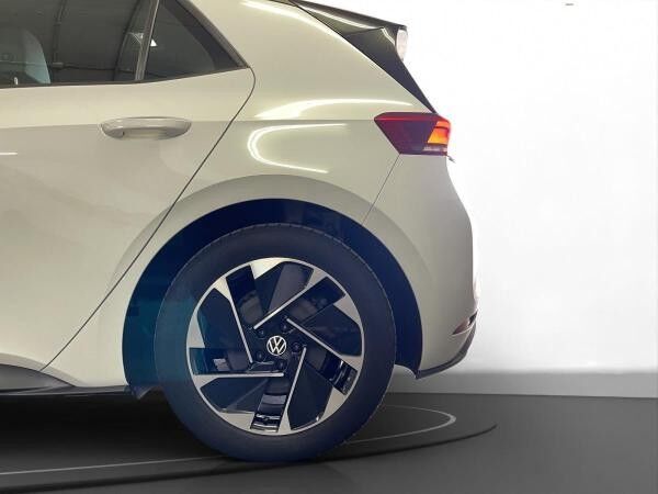 Volkswagen ID.3 Pure Performance LED LM 18" Navi PDC vo+hi Sitzhz.