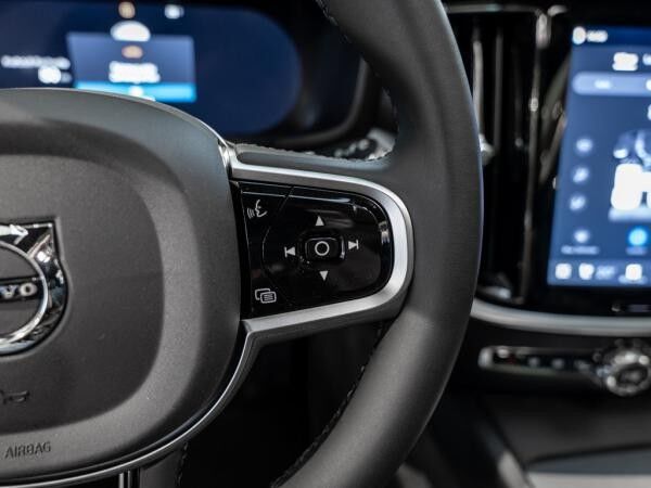 Volvo V60 B4 Plus Dark