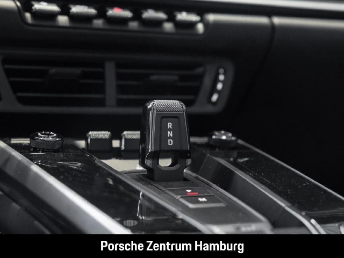 Porsche 992 Carrera Cabriolet SONDERLEASING 12 MONATE