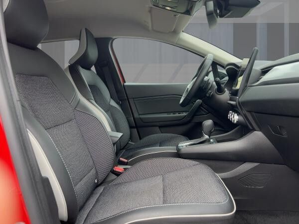 Renault Captur 1.3 TCe 140 Techno