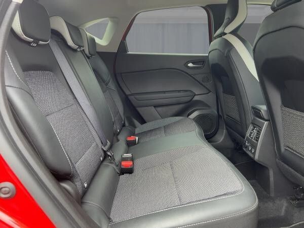 Renault Captur 1.3 TCe 140 Techno