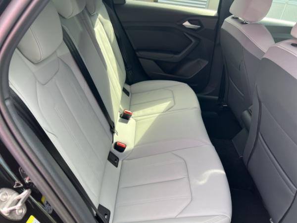 Audi A1 SB advanced TFSI (150 PS) S tronic  17'' Side Assist ACC APS-Plus