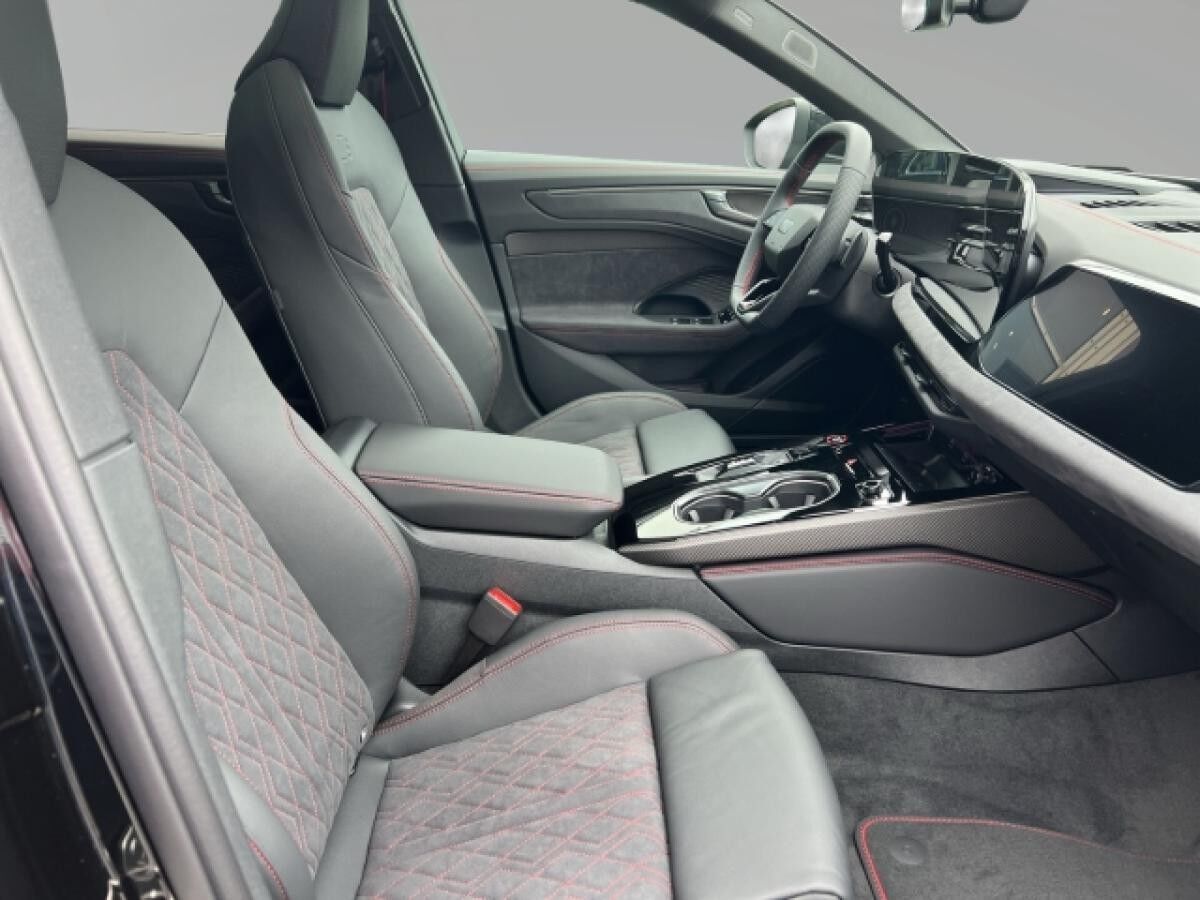 Audi A6 Limo 270kW TFSI quattro 270 kW S tronic Pano 21''