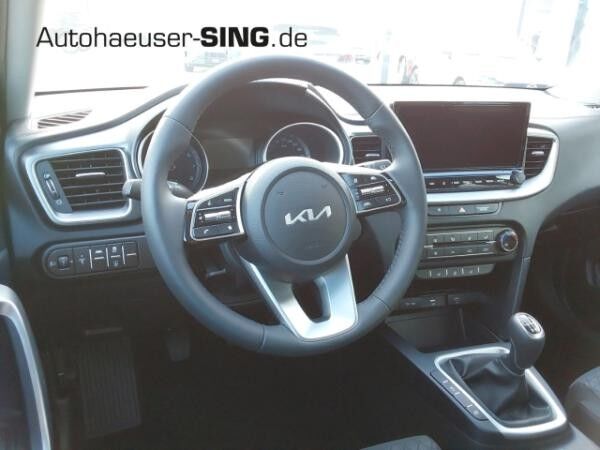 Kia Ceed Navi Tempomat Kamera Klima AppleCar Sitzhz.