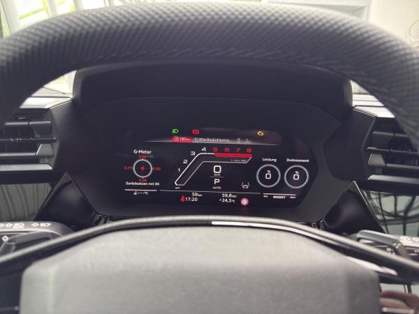 Audi RS3 Limousine TFSI quattro 294(400)kW(PS) S tronic *VORFÜHRWAGEN*SOFORT*