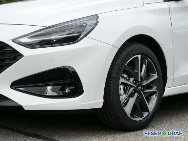 Hyundai i30 ADVANTAGE DCT NAVI CAM LED SHZ LHZ CARPLAY