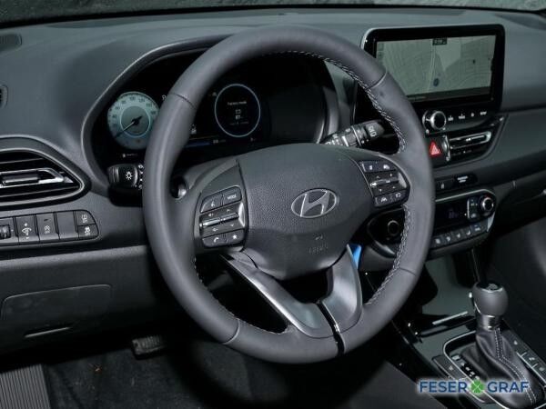 Hyundai i30 ADVANTAGE DCT NAVI CAM LED SHZ LHZ CARPLAY
