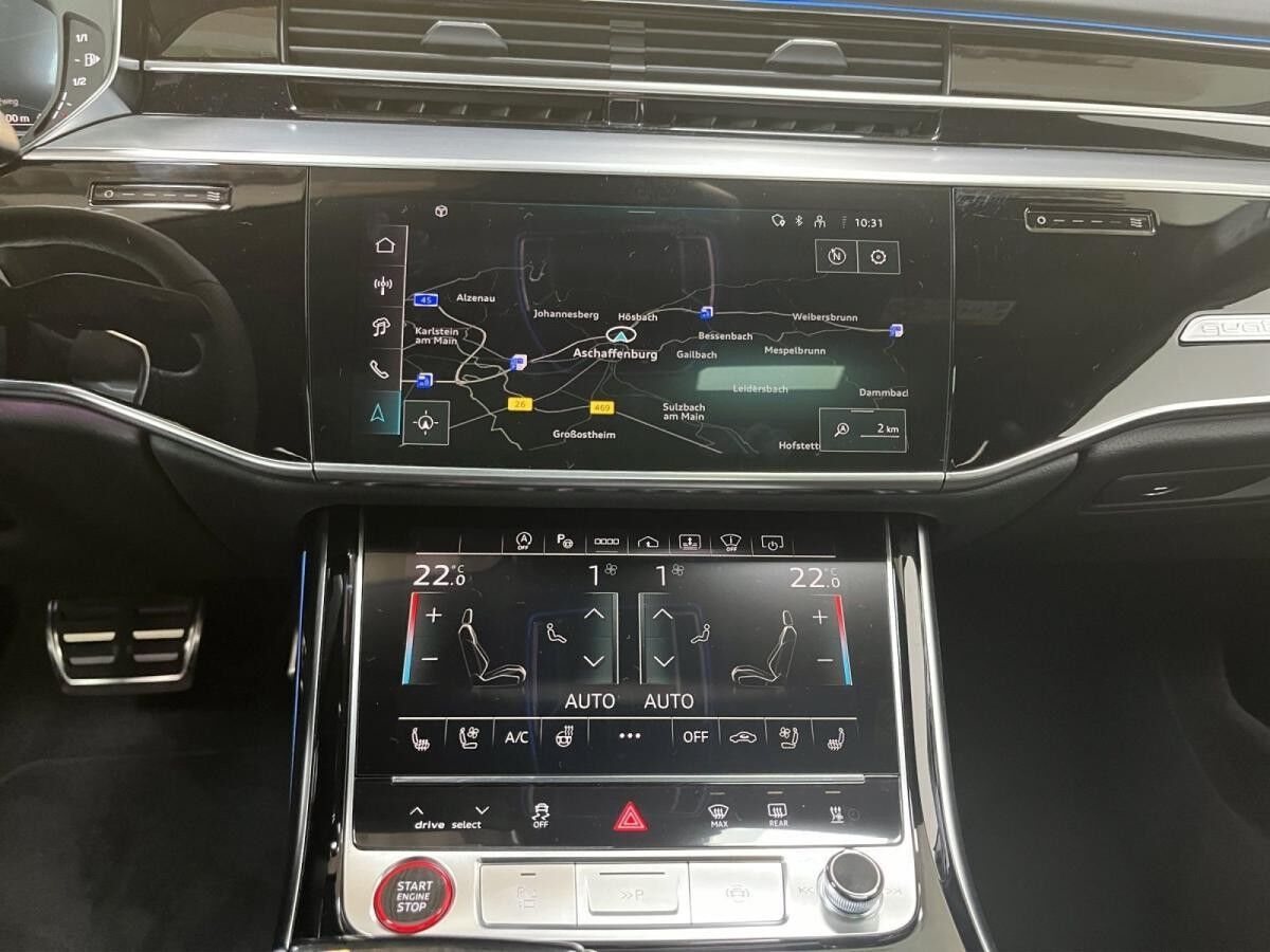 Audi S8 AHK, Pano-Glasdach, B&O Sound, Standhzg., Nachtsicht, Digitales Matrix Licht