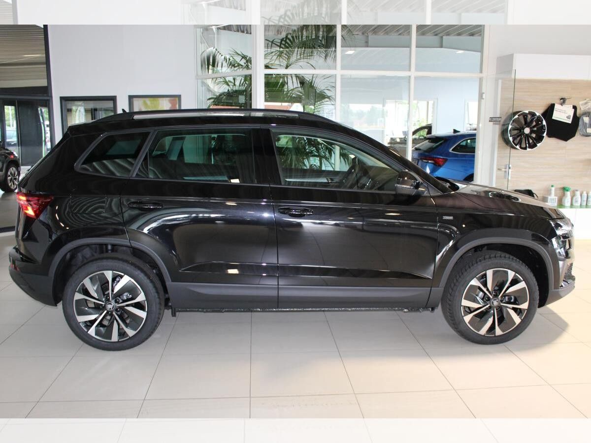 Skoda Karoq Tour 2,0 TDI DSG AHK Matrix NAVI ACC