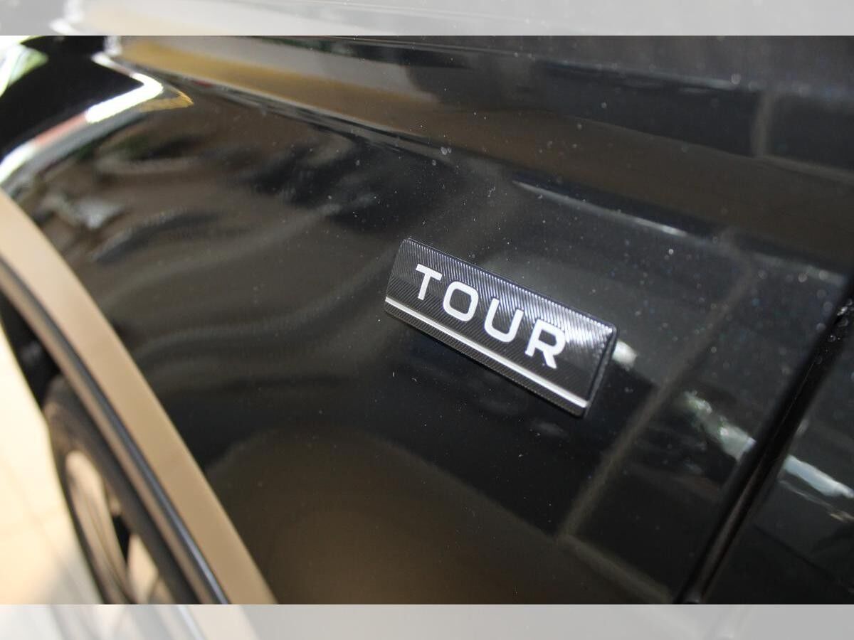 Skoda Karoq Tour 2,0 TDI DSG AHK Matrix NAVI ACC