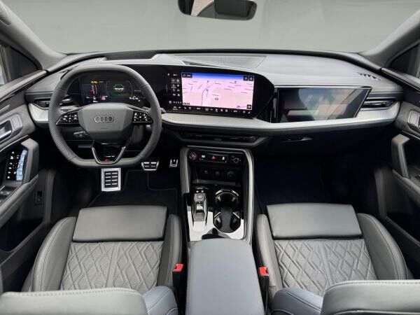 Audi SQ5 Sportback TFSI quattro 270(367)kW(PS) S tro *EROBERUNG*SOFORT*