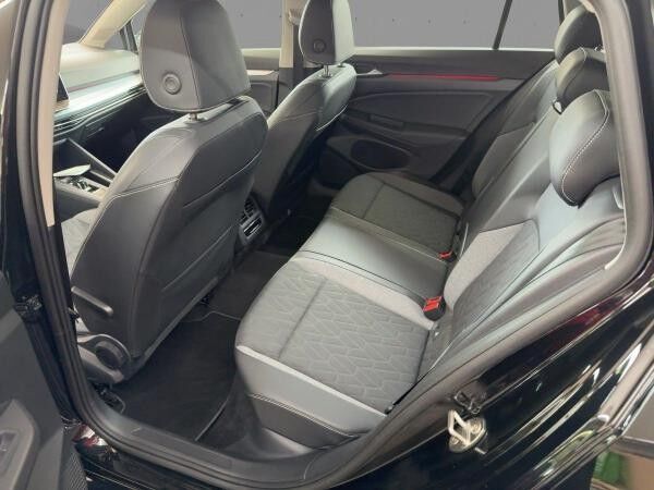 Volkswagen Golf Variant 1.5 eTSI DSG GOAL LED+ SFW AHK 360°