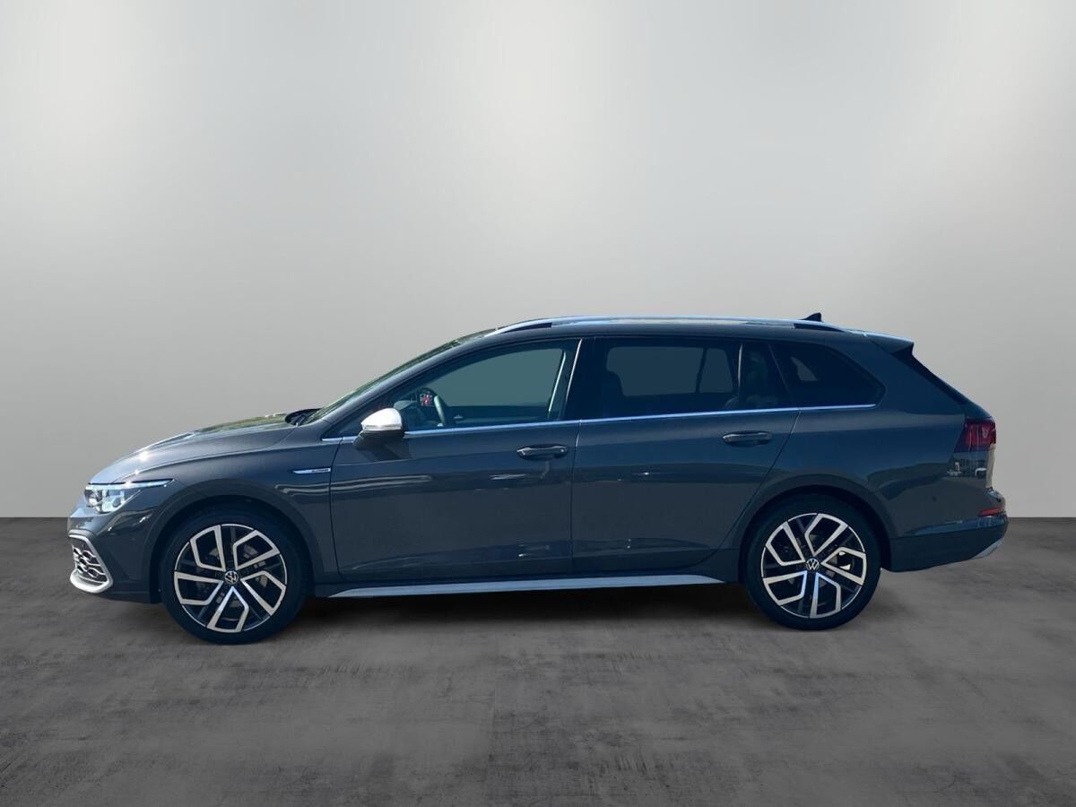 Volkswagen Golf Variant Alltrack 2.0 TDI 4M DSG / Pano, AHK