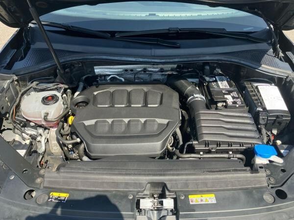 Volkswagen Tiguan Elegance 2.0TSI 4M DSG/ Navi, Matrix, AHK