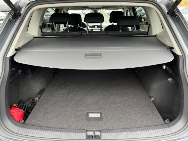 Volkswagen Tiguan Allspace Life 1.5TSI DSG / Navi, AHK, LED