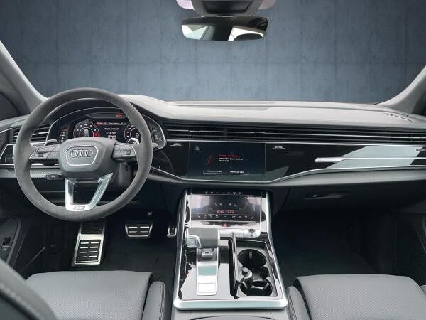 Audi RS Q8 performance LASER AHK PANO STANDHZG. U.V.M.! **SOFORT VERFÜGBAR!**