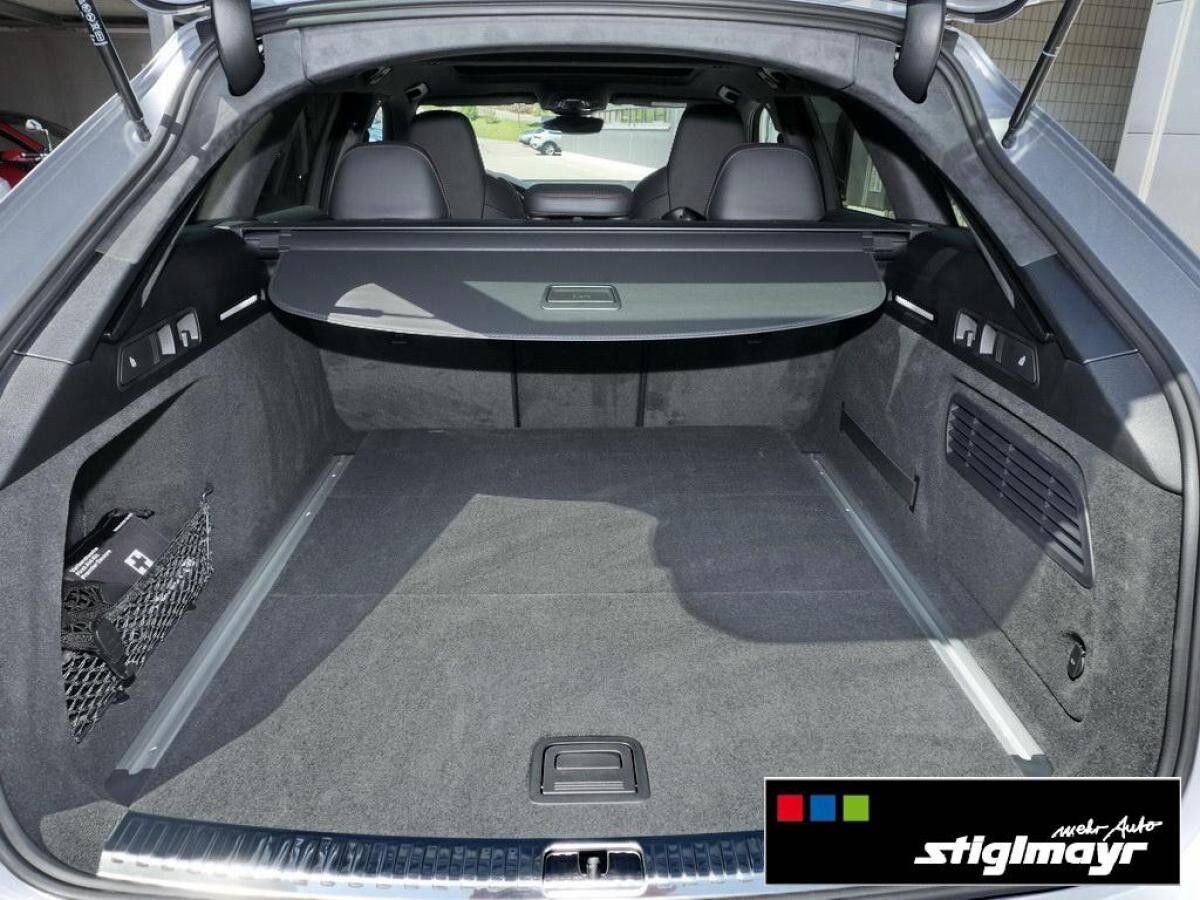 Audi RS6 Avant tiptronic Nachtradar