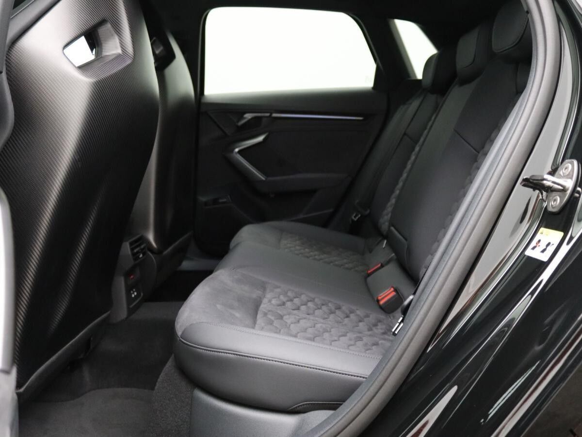 Audi RS3 RS 3 Sportback quattro S-tronic / Sonos, Vmax280
