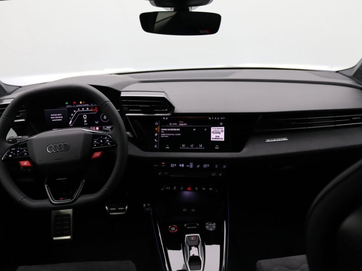 Audi RS3 RS 3 Sportback quattro S-tronic / Sonos, Vmax280