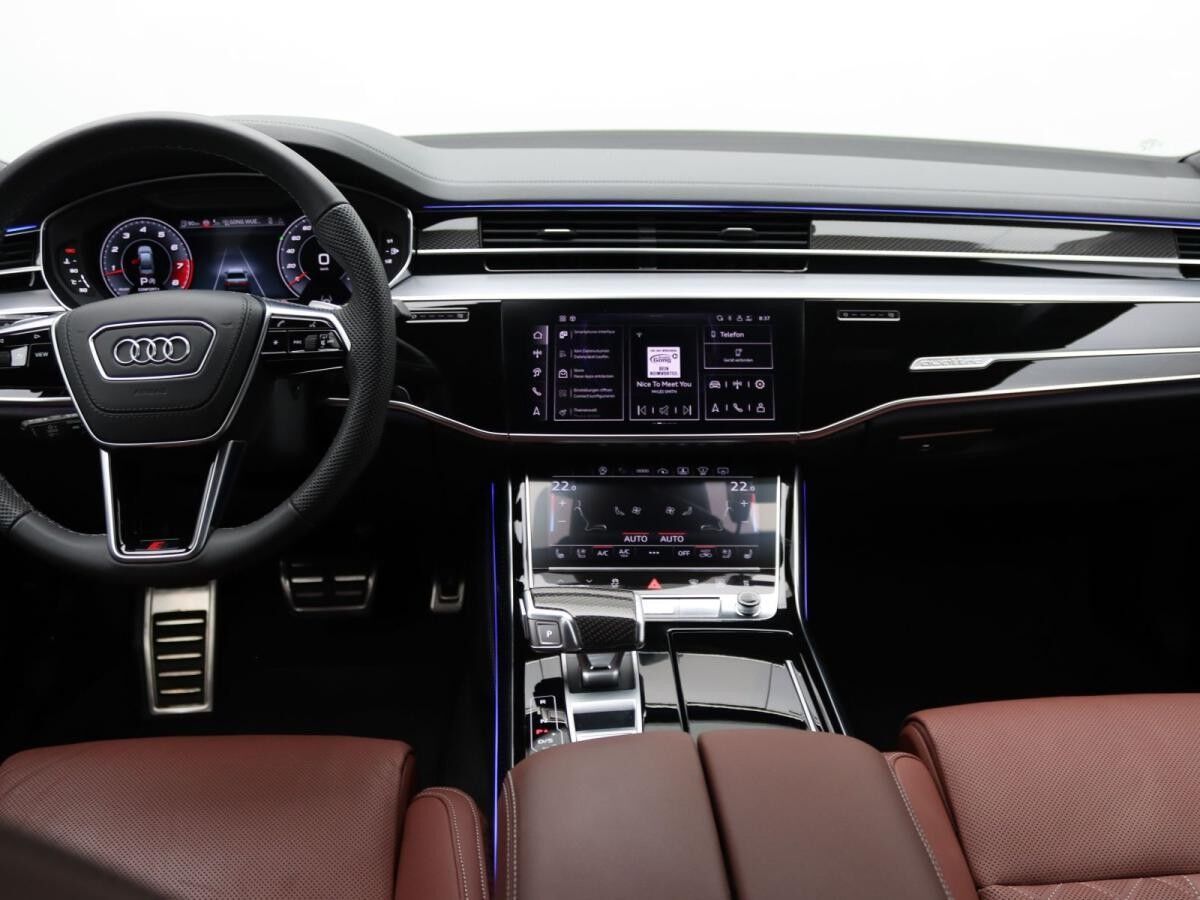 Audi S8 TFSI quattro / Pano, Matrix, 360°, B&O, OLED