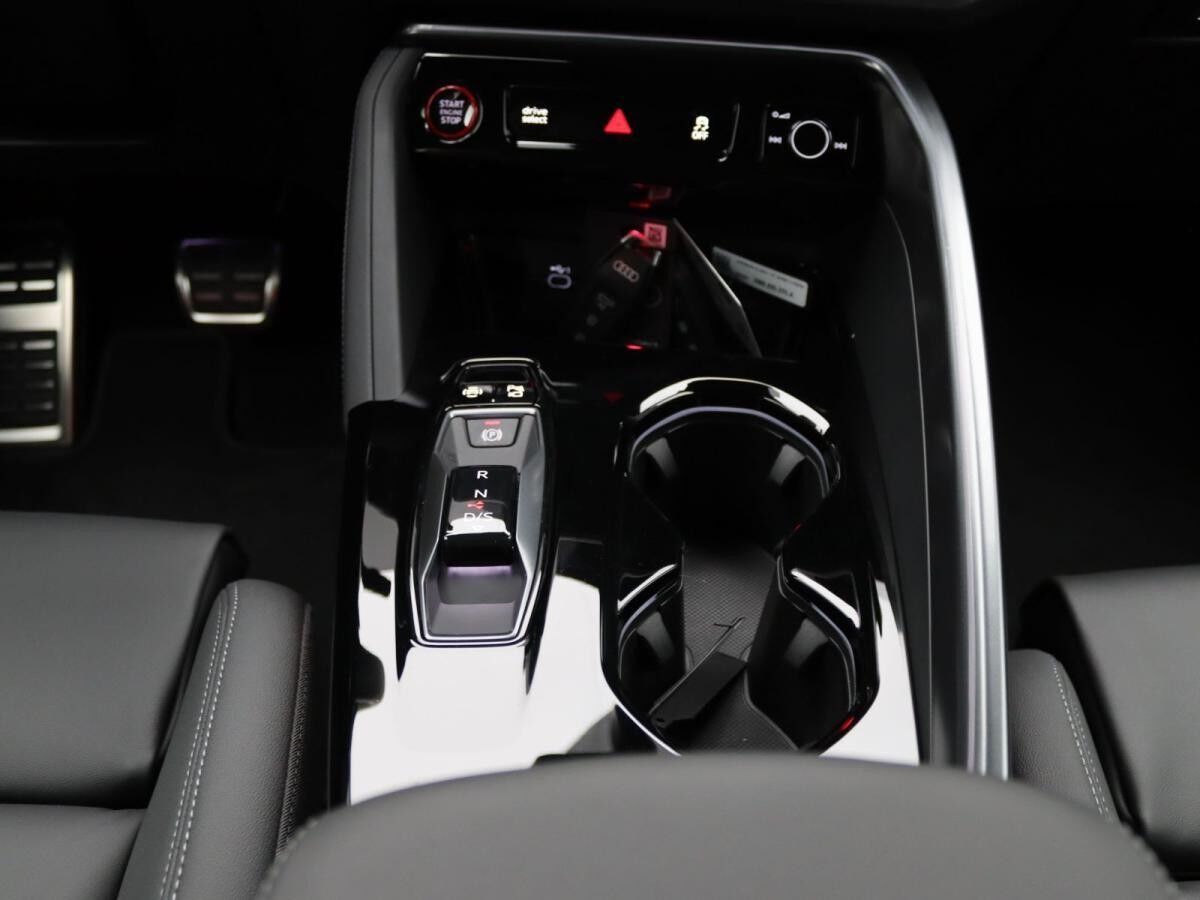 Audi Q5 edition one TDI quattro / OLED, TechPro, B&O