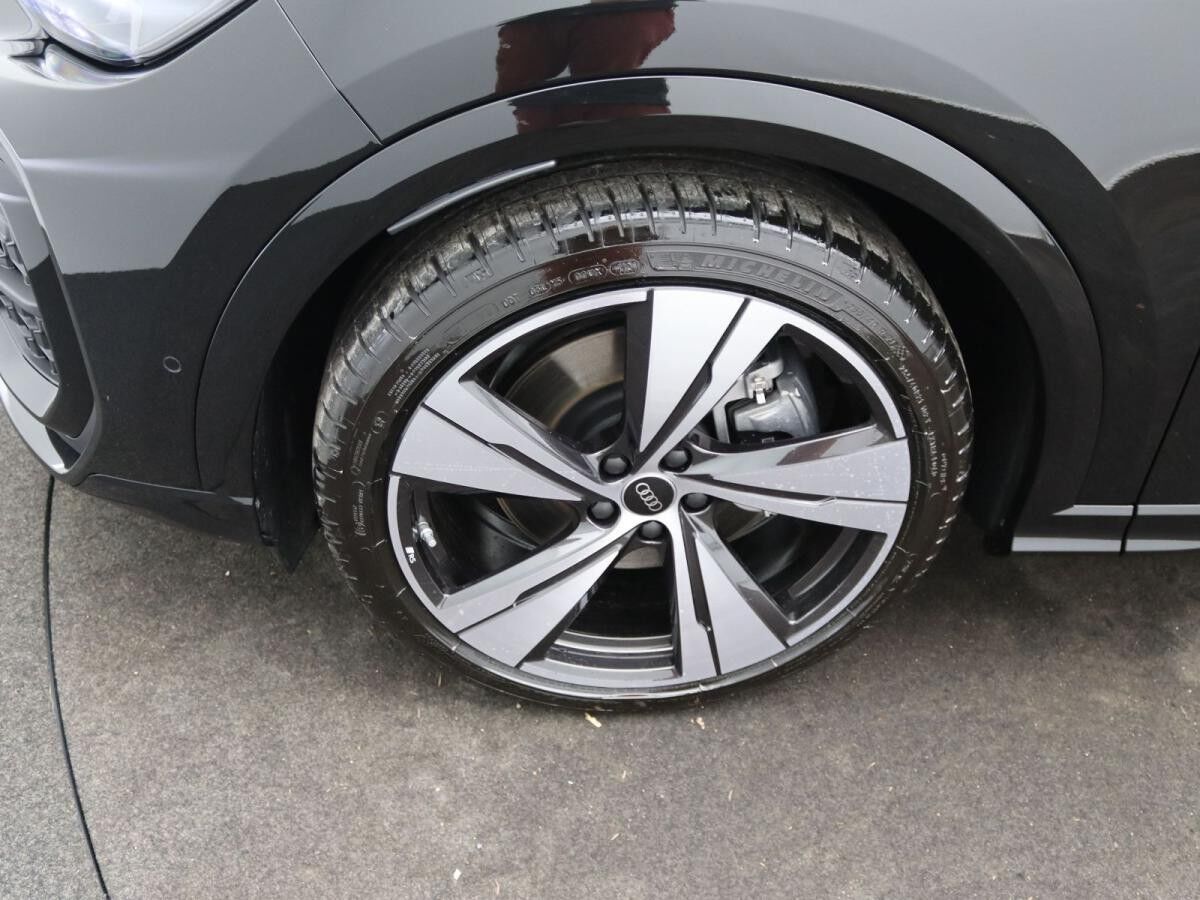 Audi Q5 edition one TDI quattro / OLED, TechPro, B&O