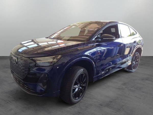 Audi Q4 e-tron Q4 Sportback e-tron S-Line 50 quattro/ Pano, AHK