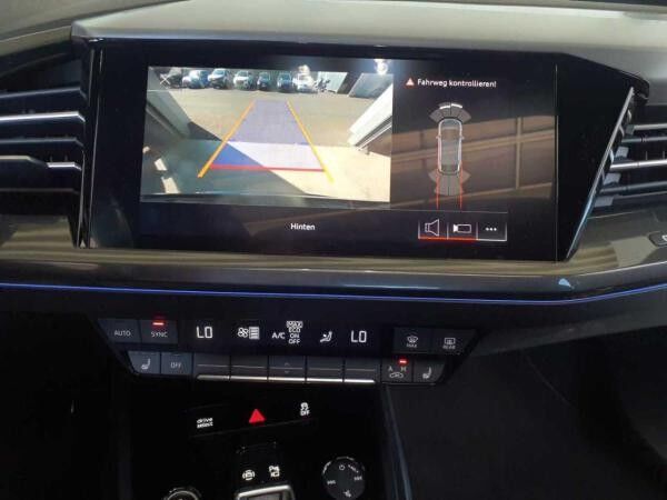 Audi Q4 e-tron Q4 Sportback e-tron S-Line 50 quattro/ Pano, AHK