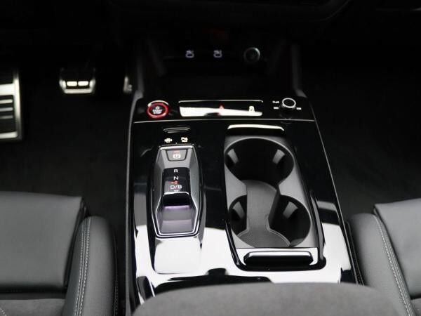 Audi A6 e-tron A6 Sportback e-tron performance S-Line/ AHK, B&O