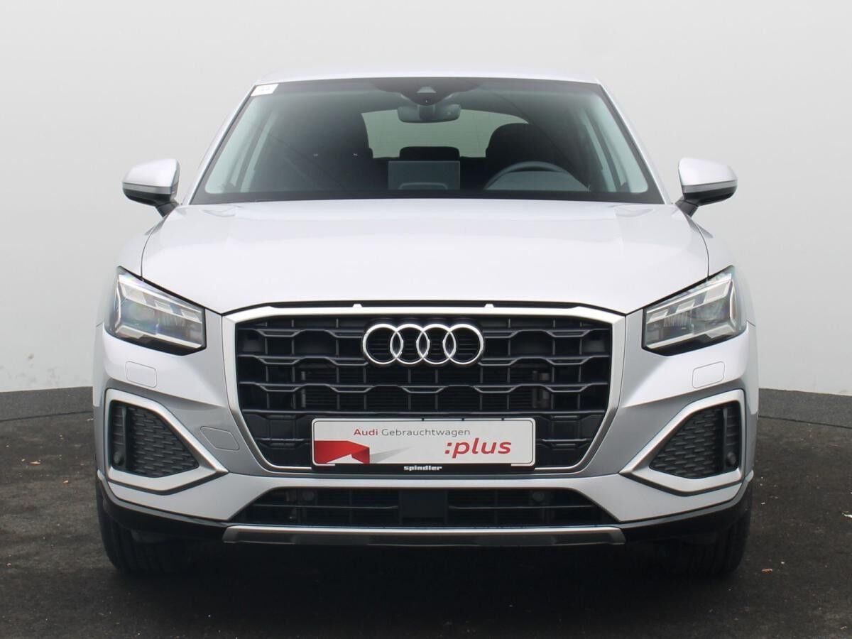 Audi Q2 advanced 35 TFSI S-tronic / Navi, Matrix, AHK