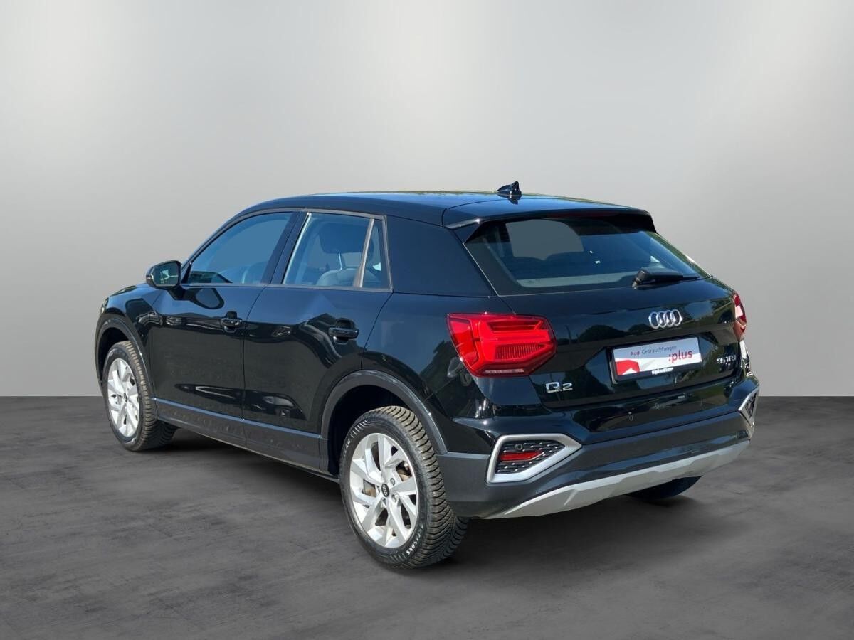 Audi Q2 advanced 35 TFSI S-tronic / Navi, Matrix, AHK