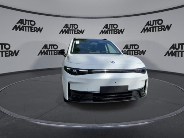 Leapmotor C10 REEV Klimaaut.|ACC|Kamera|PDC|LED|Pano|SHZ