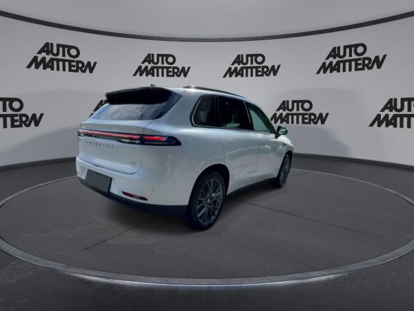 Leapmotor C10 REEV Klimaaut.|ACC|Kamera|PDC|LED|Pano|SHZ