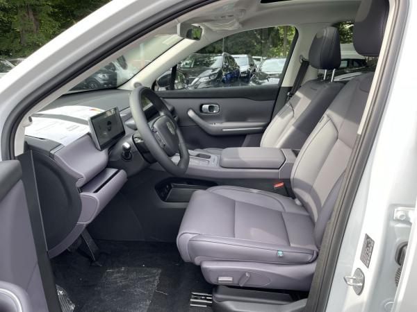 Leapmotor C10 REEV Klimaaut.|ACC|Kamera|PDC|LED|Pano|SHZ